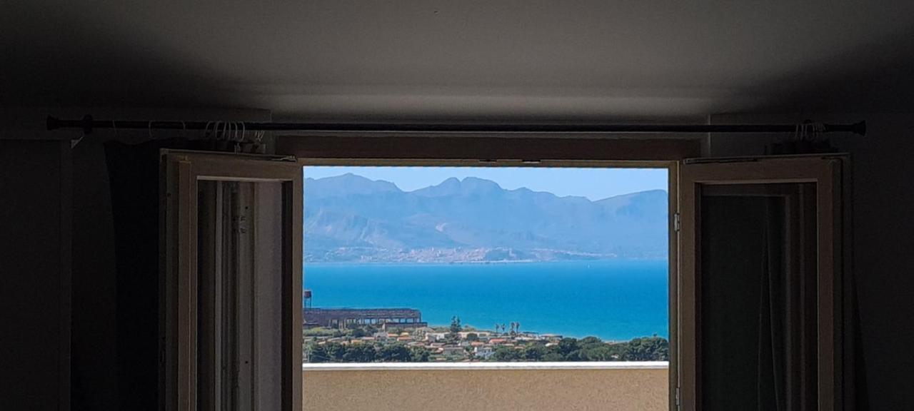 Belvedere Rent Rooms Campofelice Di Roccella Exterior foto